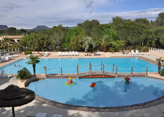 캠프장 Greenchalets Sur Argens *