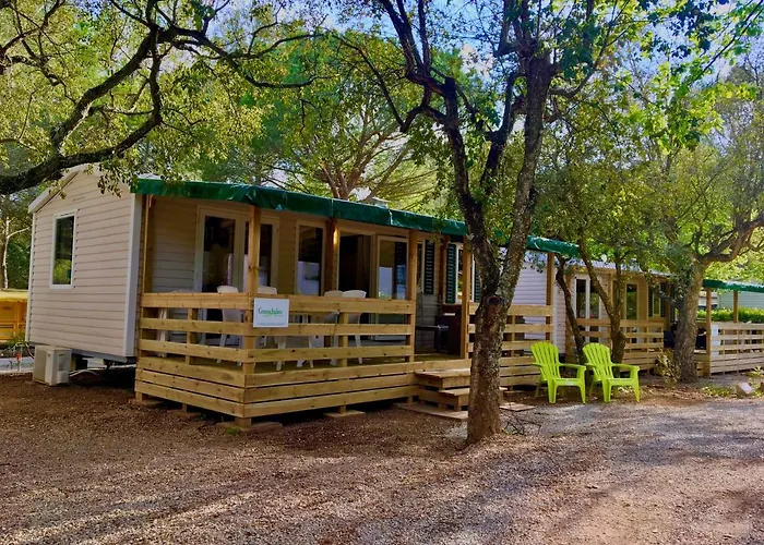 Greenchalets Sur Argens 캠프장 *